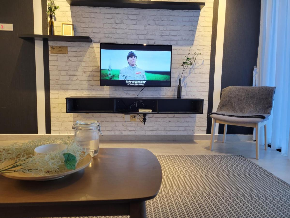 Atlantis Residences 1Br By 360 Home Malacca Esterno foto